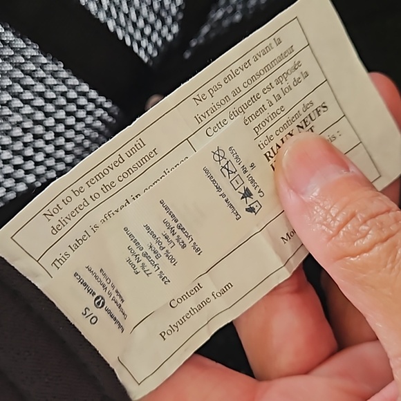 Lululemon athletica cap NWOT - Picture 5 of 5